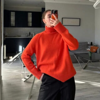 Pull uni oversize avec col roulé pour femme