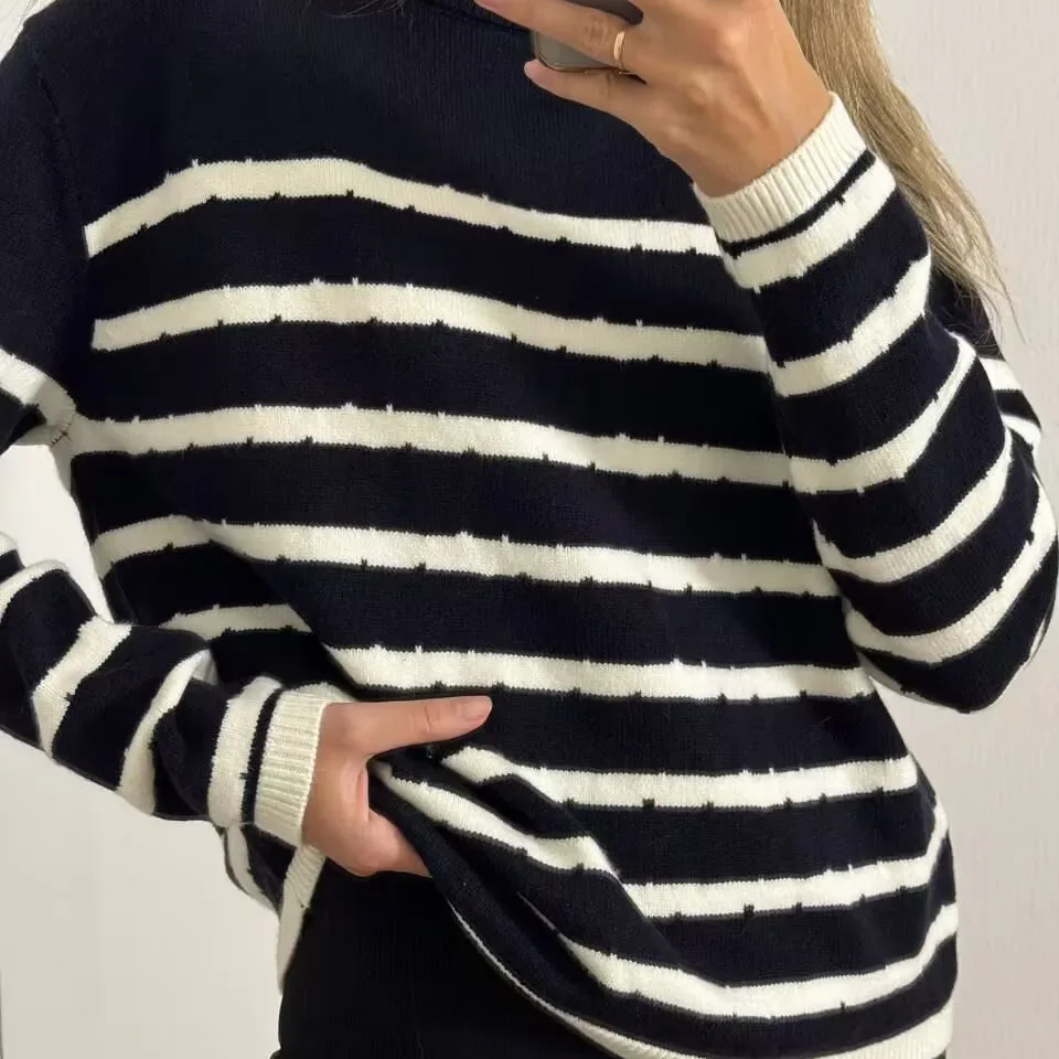 Pull en tricot rayé à manches longues pour femme