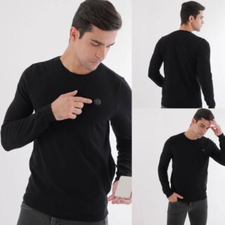 Homme portant un pull noir chauffant vu sous diffférents angles.