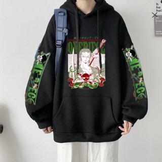 Homme portant un pull one piece.